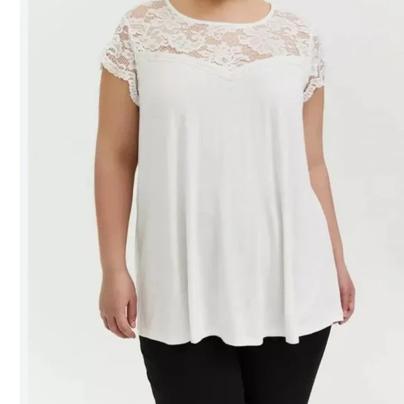 NWT Torrid Super Soft Crew Neck Lace Inset Blouse - Picture 1 of 7